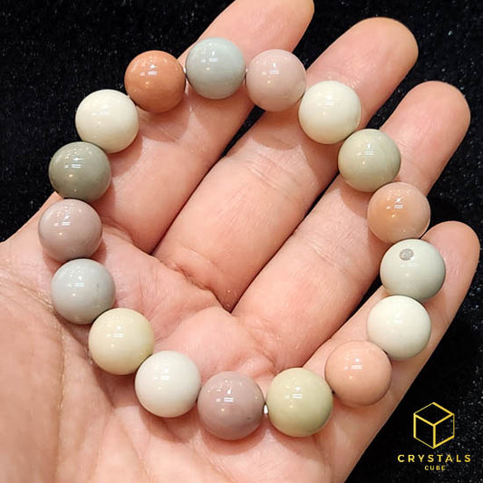 Macaron Alashan Agate Bracelet