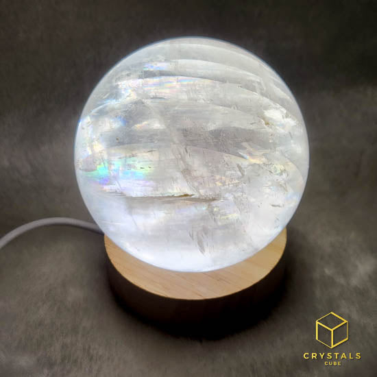 LED Light Wooden Display Stand for Crystals