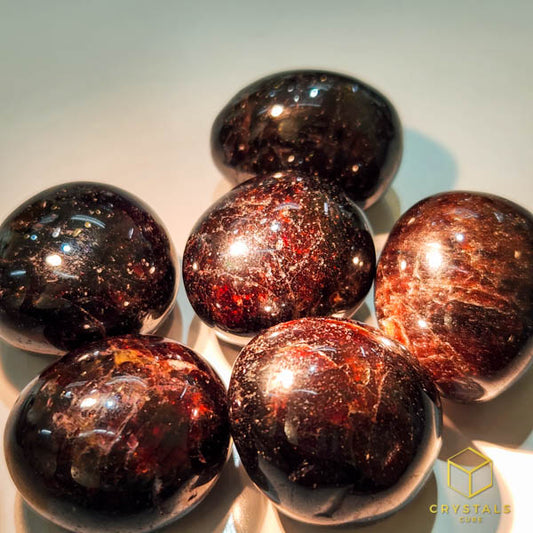 Red Garnet Tumble - Round