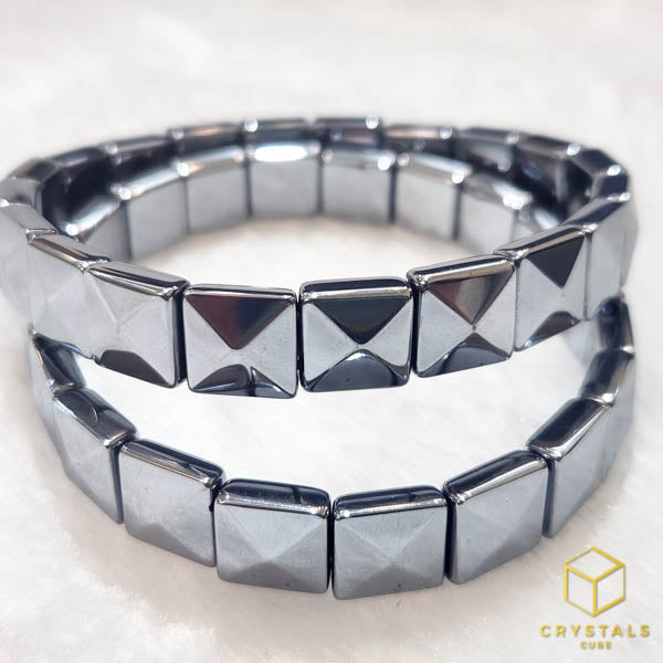 Terahertz Stone Flat Bracelet (Pyramid)