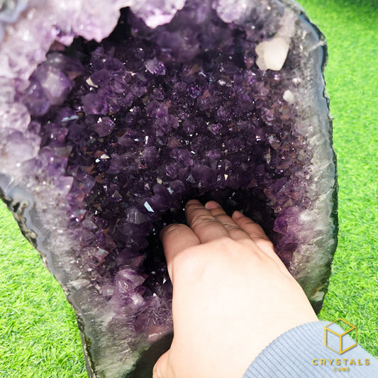 Amethyst Geode / Cave (Brazil)