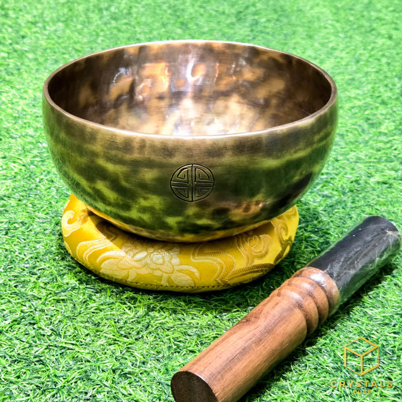 Tibetan Singing Bowl – Meditation & Sound Healing