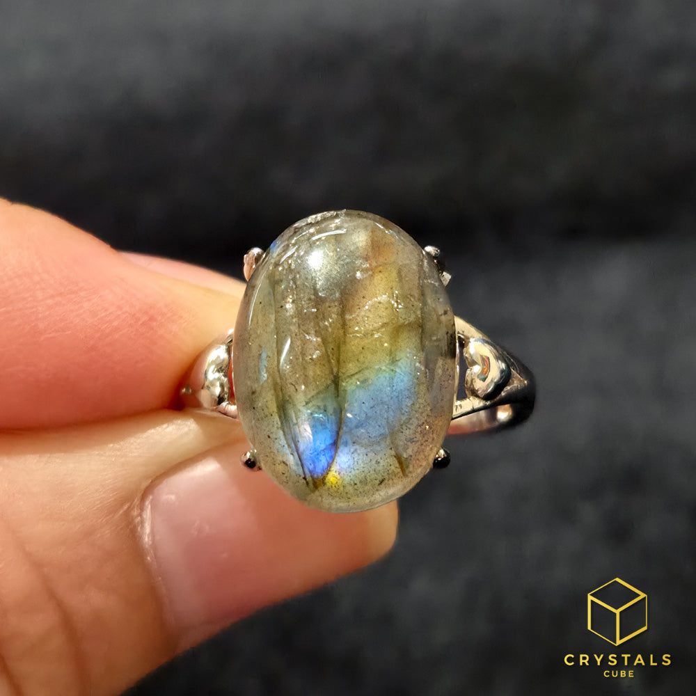 Labradorite Oval Ring