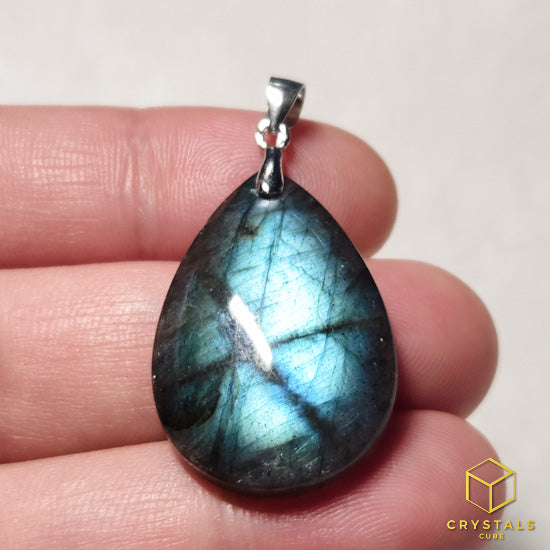 Labradorite Pendant