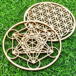 Load image into Gallery viewer, Flower of life &amp; Metatron&#39;s Cube - Wooden Energy Grid
