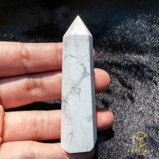 Howlite Point