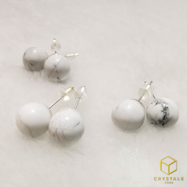 Howlite Ear Stud