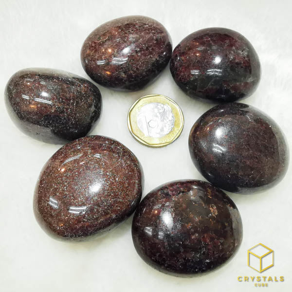 Red Garnet Mini Palm Stone