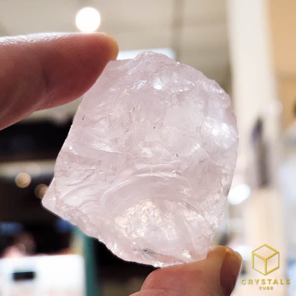 Rose Quartz Raw (Mini Grab Size)