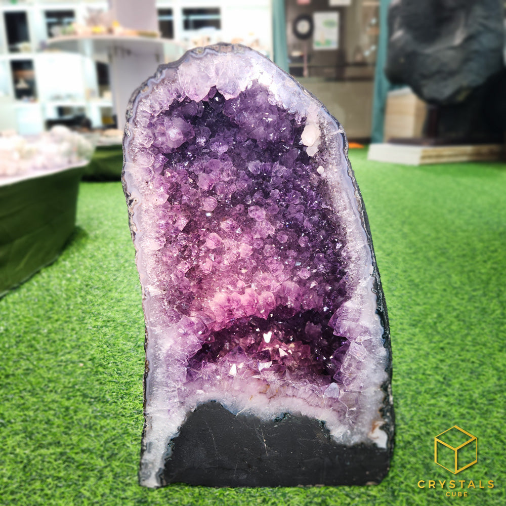 Amethyst Geode / Cave (Brazil)