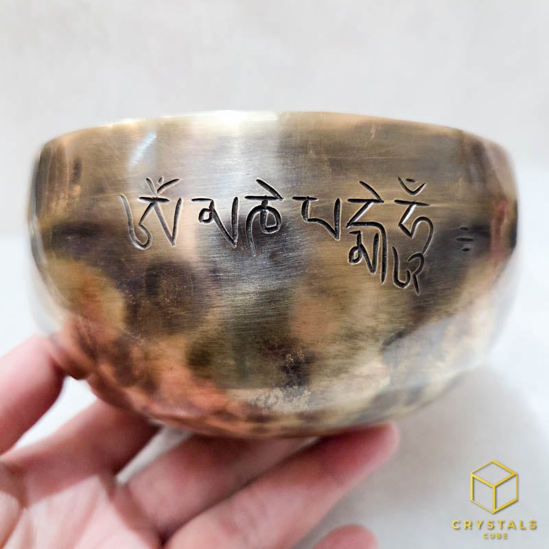 Tibetan Singing Bowl – Meditation & Sound Healing