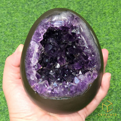 Amethyst Dinosaur Egg / Geode / Cave (Uruguay)