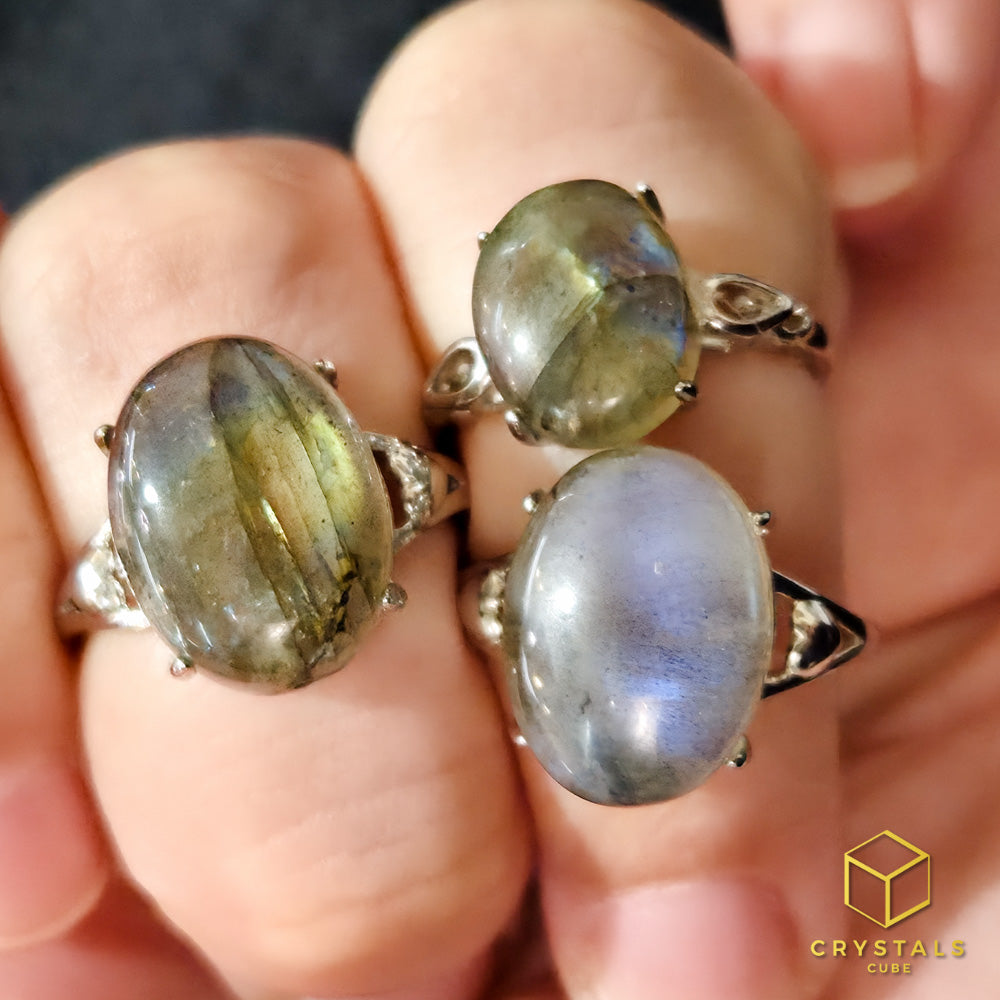 Labradorite Oval Ring