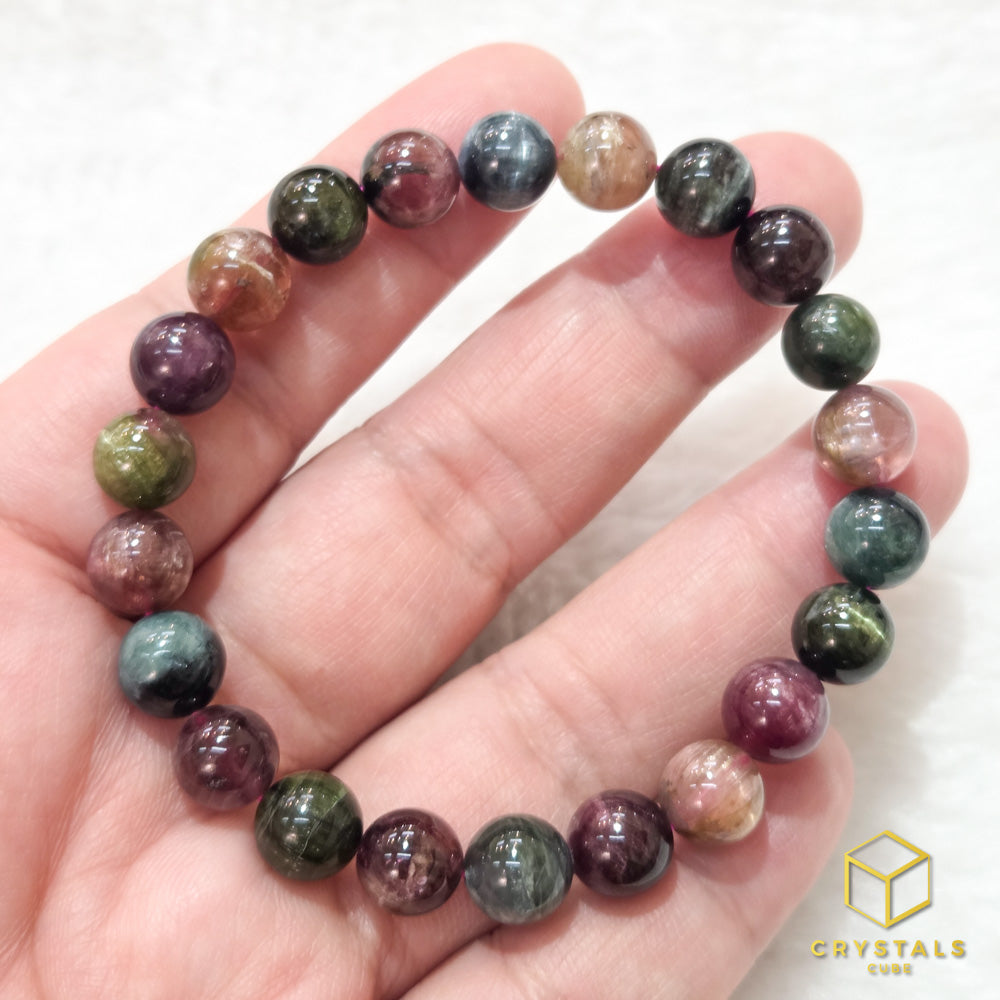 Tourmaline**** Bracelet with Cat's Eye Effect - 8+mm