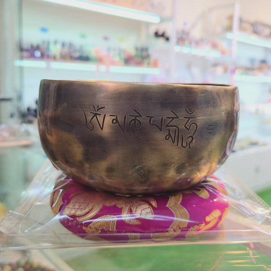 Tibetan Singing Bowl – Meditation & Sound Healing