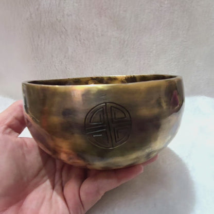Tibetan Singing Bowl – Meditation & Sound Healing