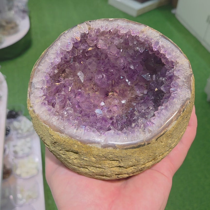 Amethyst Geode / Cave (Brazil)