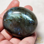 Load image into Gallery viewer, Labradorite Palm Stone
