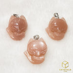 Load image into Gallery viewer, Peach Moonstone / Sunstone Fox Pendant
