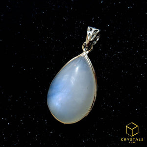 Rainbow moonstone best sale pendant