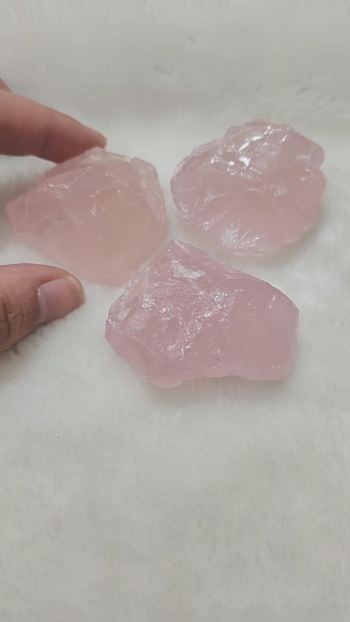 Rose Quartz Raw (Grab Size)