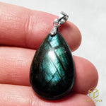 Load image into Gallery viewer, Labradorite Pendant
